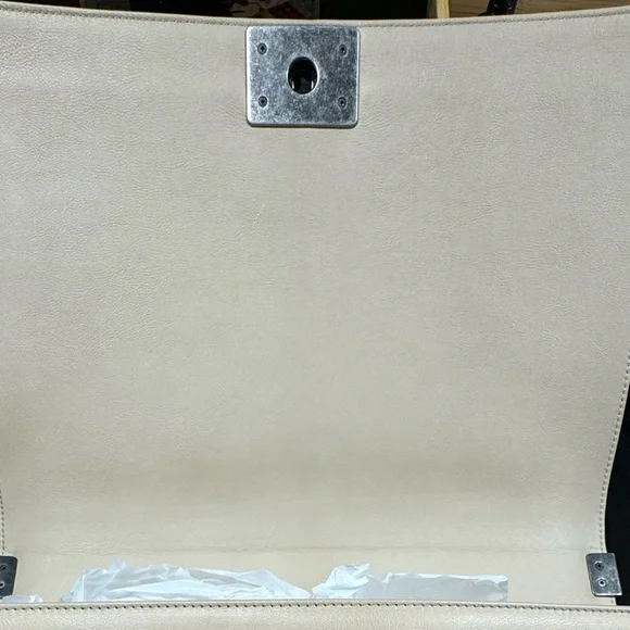 Large Chanel Boy Bag!!! - Picture 9 of 16